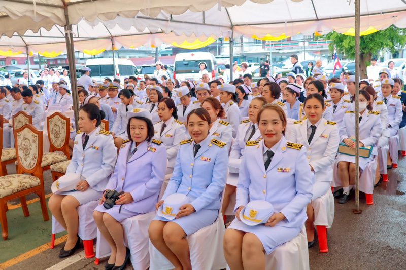 มหาวิทยาลัยนครพนม ร่วมพิธีวางพวงมาลาเนื่องในวันมหิดล ประจำปี 2568